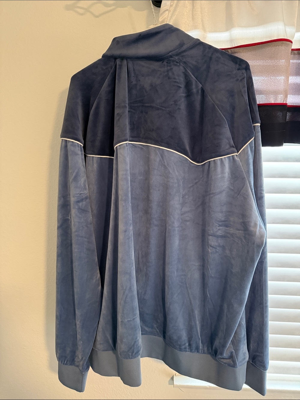 Sergio Tacchini Two-Tone Blue Velour Track Jacket - Picture 2 of 2